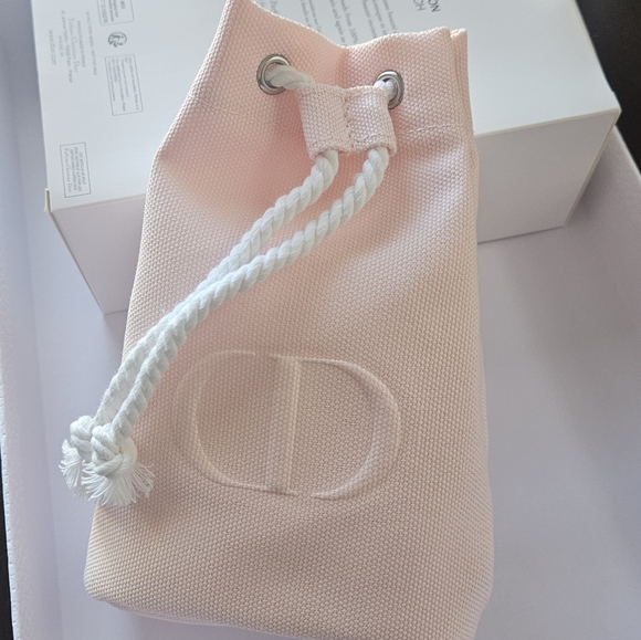 Dior mini drawstring pouch - Picture 1 of 3